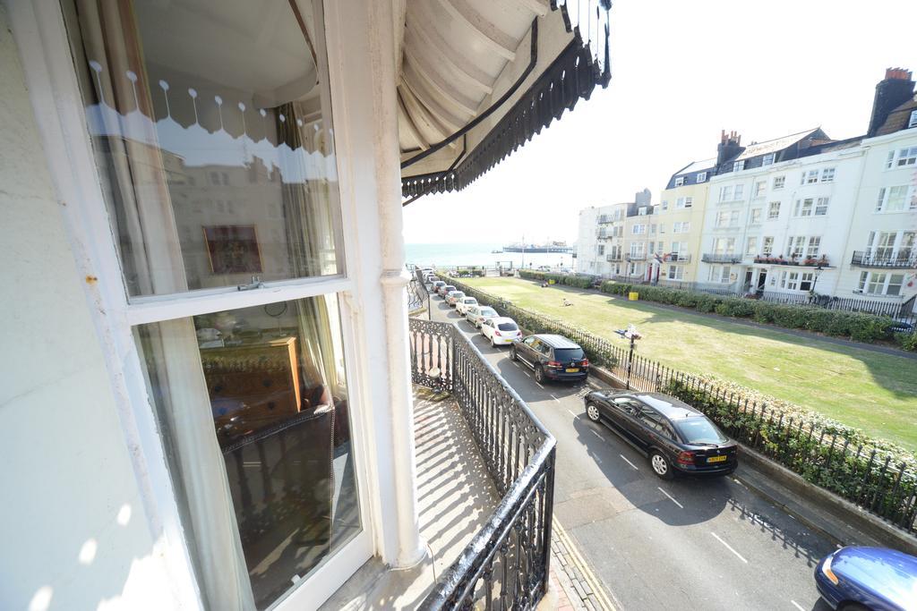 Hotel Marine View Hove Exterior foto